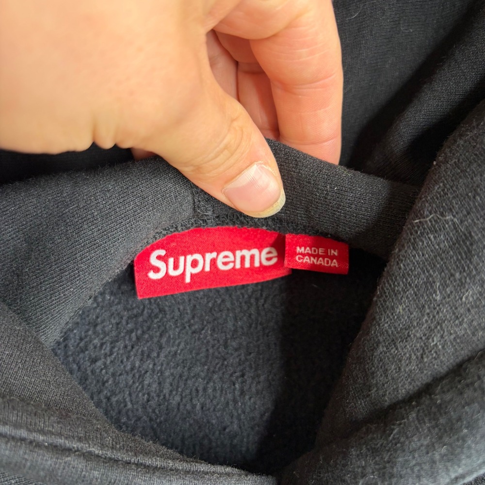 Supreme Script Logo Hooded Sweatshirt Black FW24 Mens Large Hoodie Embroidered - Picture 3 of 10